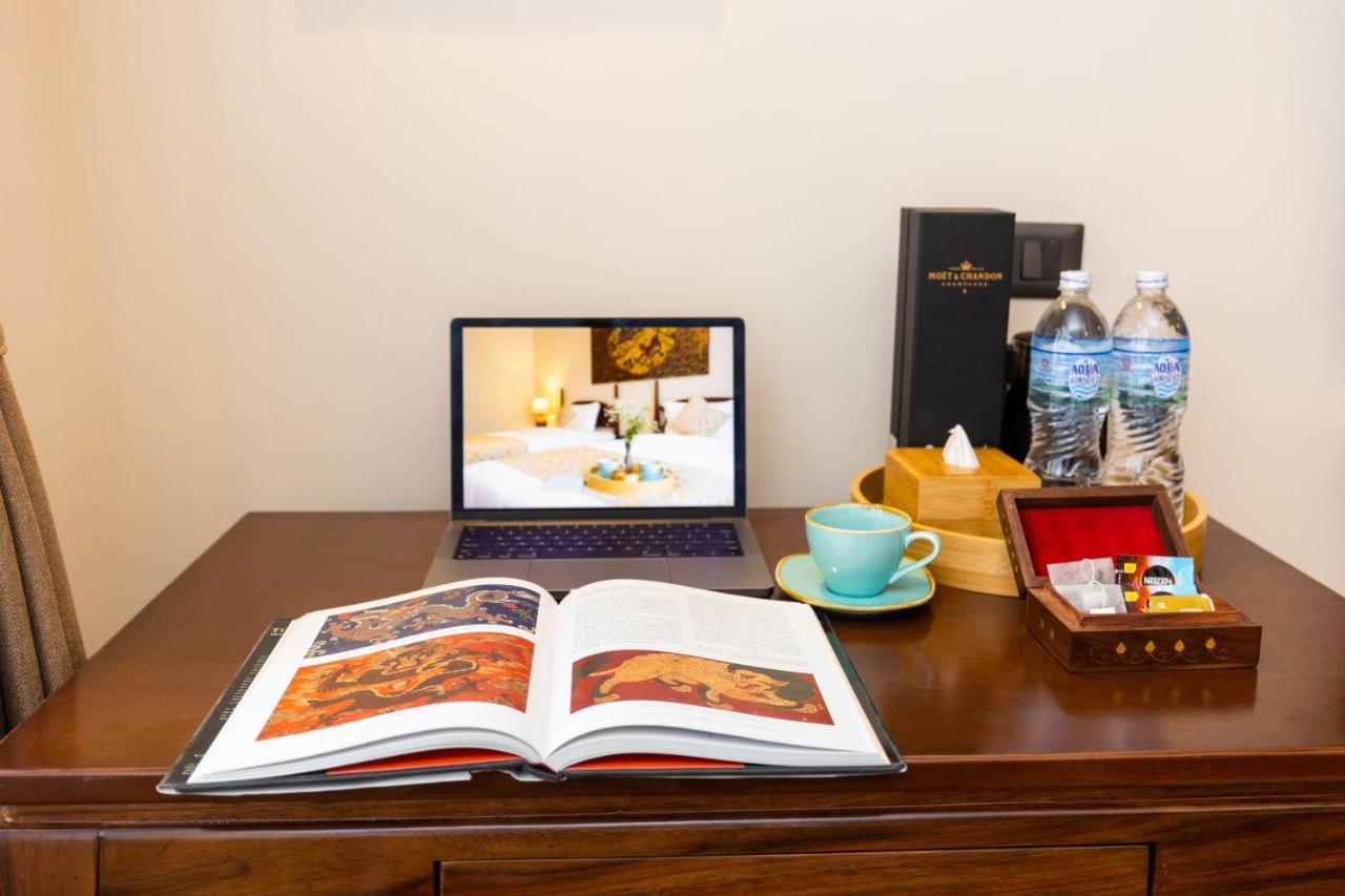 Swarga Heritage Hotel - A Traditional Stay Kathmandu Esterno foto