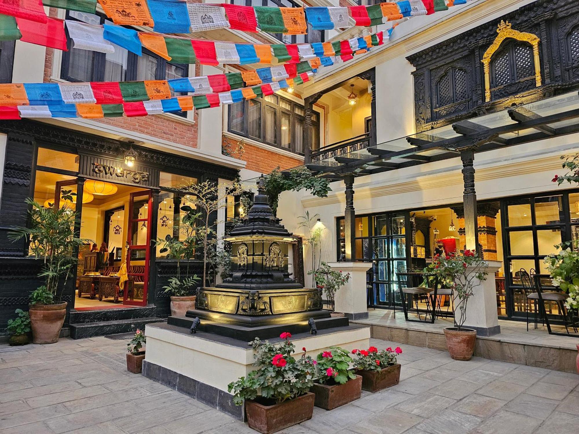 Swarga Heritage Hotel - A Traditional Stay Kathmandu Esterno foto